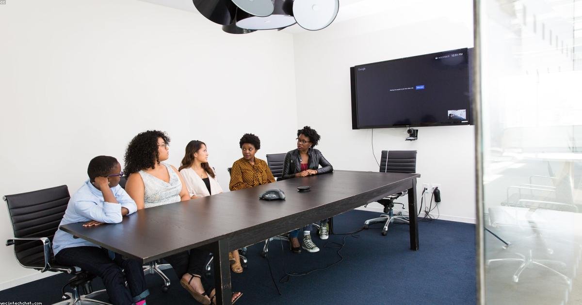 Paras CRM vakuutusalan yrittäjälle – Ammattilaisen Opas