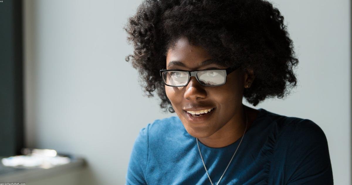 Paras tarjousohjelmisto muuttofirmalle – Ammattilaisen Opas